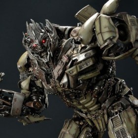 Megatron Transformers Dark of the Moon Statue by Prime 1 Studio